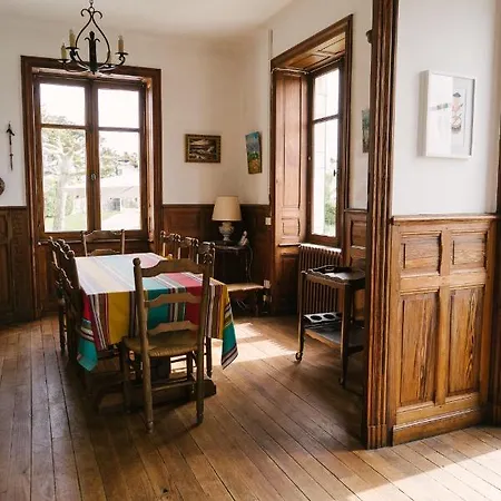 Prázdninový dům Maison De Maitre Piscine Vue Ocean - *